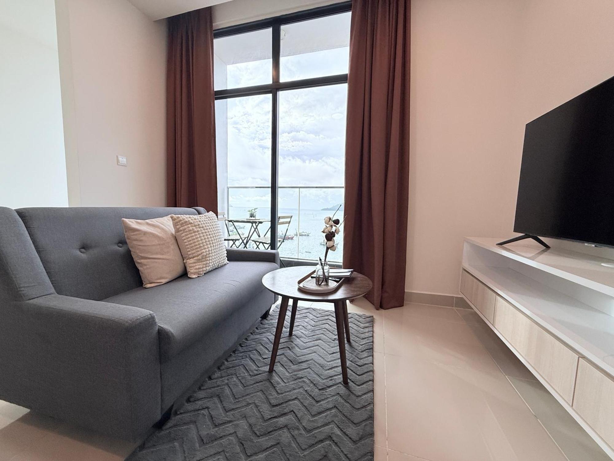 The Shore Cbd Kota Kinabalu By Laxzone Suite Екстер'єр фото